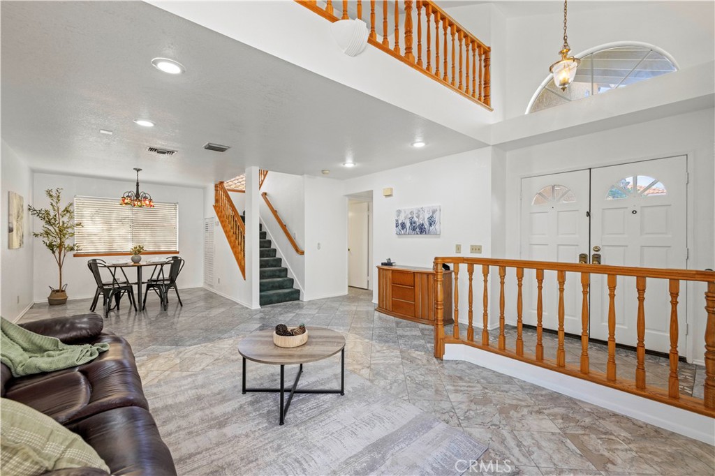 19724 Azure Field Drive Newhall, CA 91321 - Photo 9 of 34