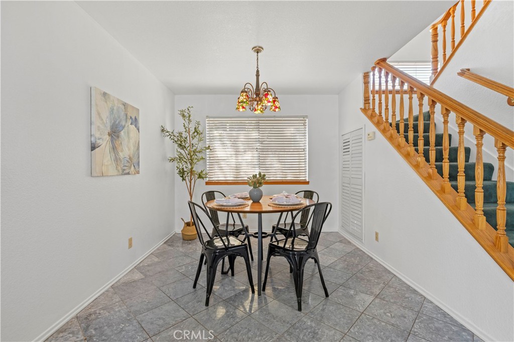 19724 Azure Field Drive Newhall, CA 91321 - Photo 10 of 34