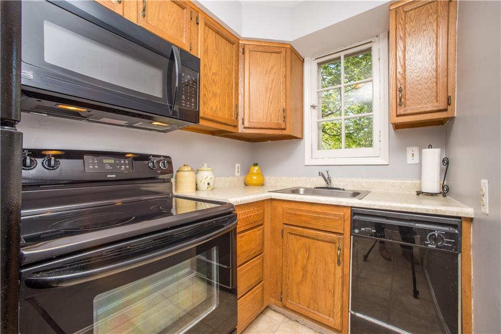 608 Olympia Road Pittsburgh, PA 15211 - Photo 12 of 18