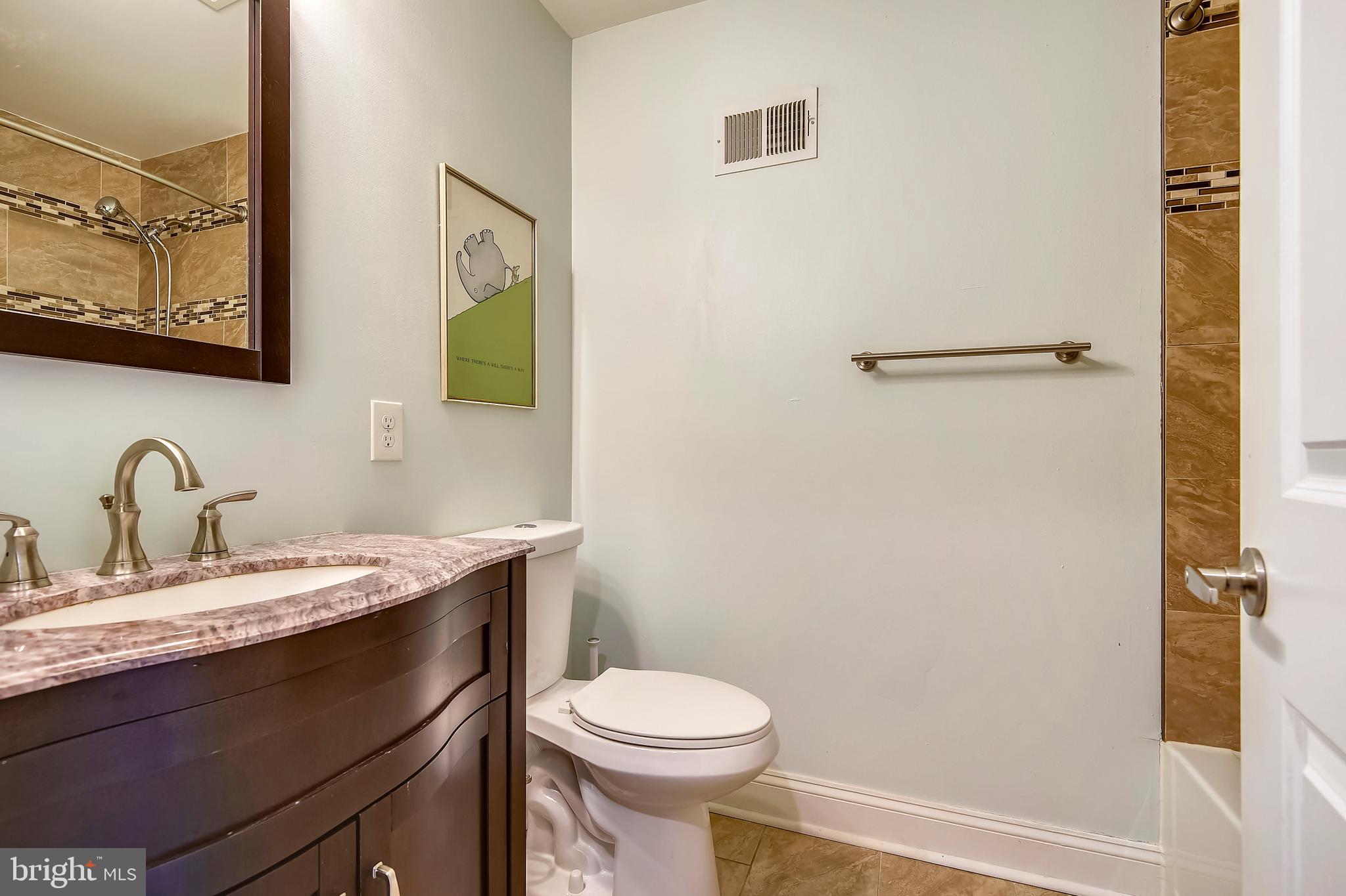 2904 Keswick Road Baltimore, MD 21211 - Photo 27 of 42 Hall Bath