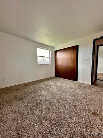 $1,400 | 156 South Seine Drive, Cheektowaga, NY 14227