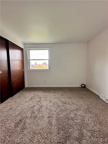 $1,400 | 156 South Seine Drive, Cheektowaga, NY 14227