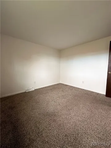 $1,400 | 156 South Seine Drive, Cheektowaga, NY 14227