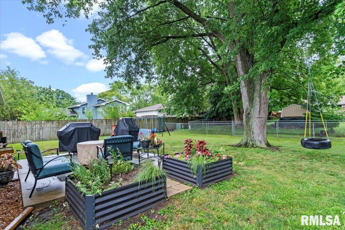813 Freemans Farm Road Springfield, IL 62704 - Photo 26 of 29