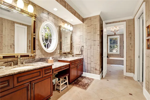 $990,000 | 1052 Egret Lane Northeast, Townsend, GA 31331