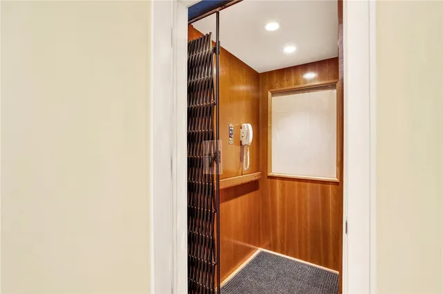 $990,000 | 1052 Egret Lane Northeast, Townsend, GA 31331