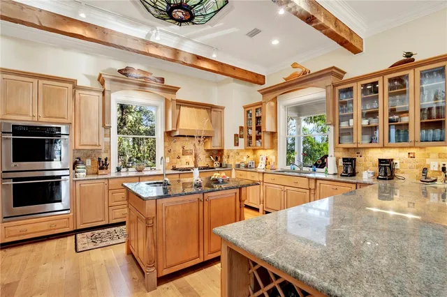 $990,000 | 1052 Egret Lane Northeast, Townsend, GA 31331