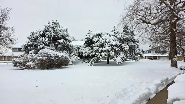 $275,000 | 1435 Sun Valley Drive, Unit 201, Mount Pleasant, WI 53406