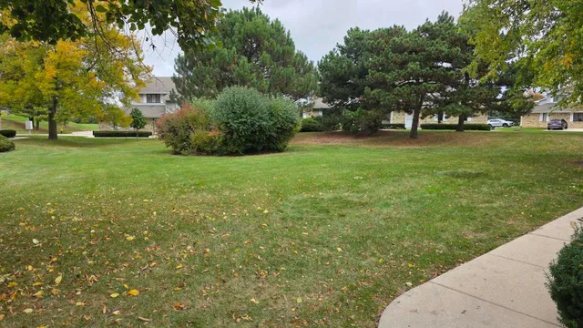 $275,000 | 1435 Sun Valley Drive, Unit 201, Mount Pleasant, WI 53406