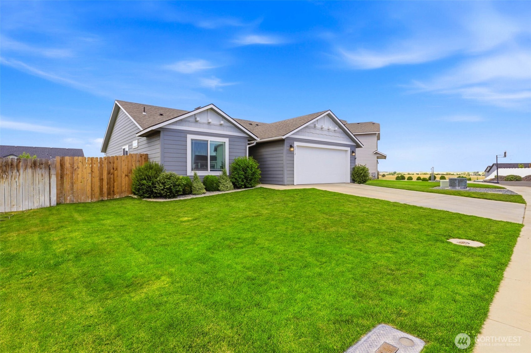 6212 Ramus Lane Pasco, WA 99301 - Photo 2 of 30