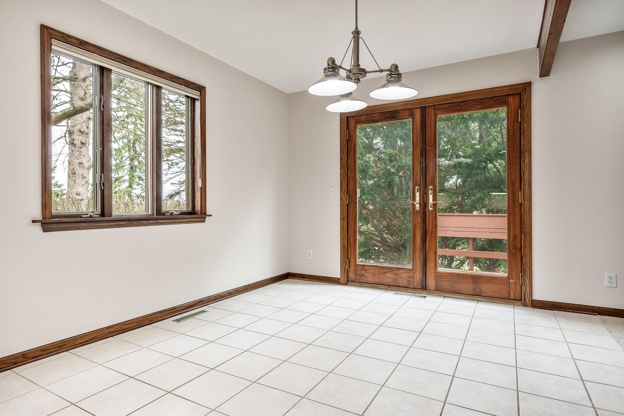 6641 North Kennedy Road Milton, WI 53563 - Photo 14 of 68