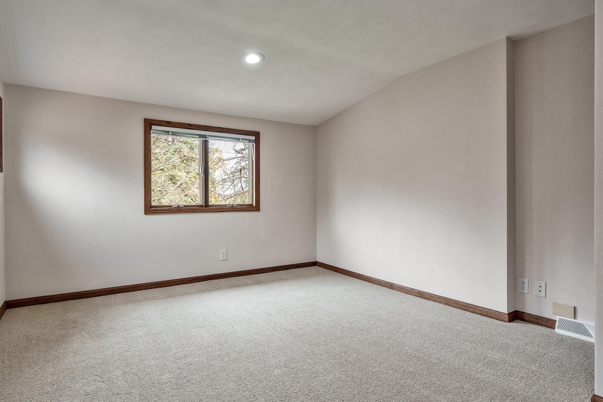 6641 North Kennedy Road Milton, WI 53563 - Photo 21 of 68