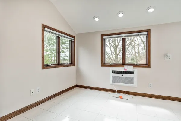 $795,000 | 6641 North Kennedy Road, Milton, WI 53563