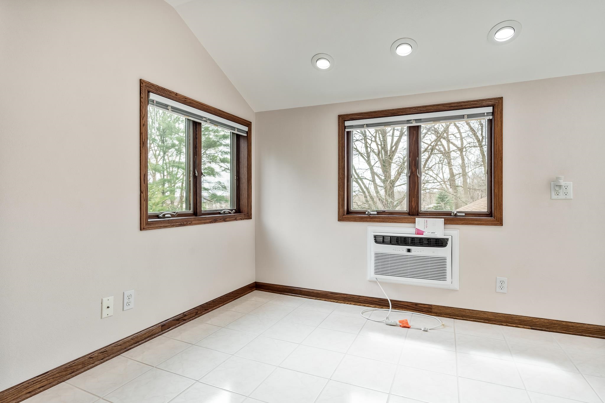 6641 North Kennedy Road Milton, WI 53563 - Photo 28 of 68