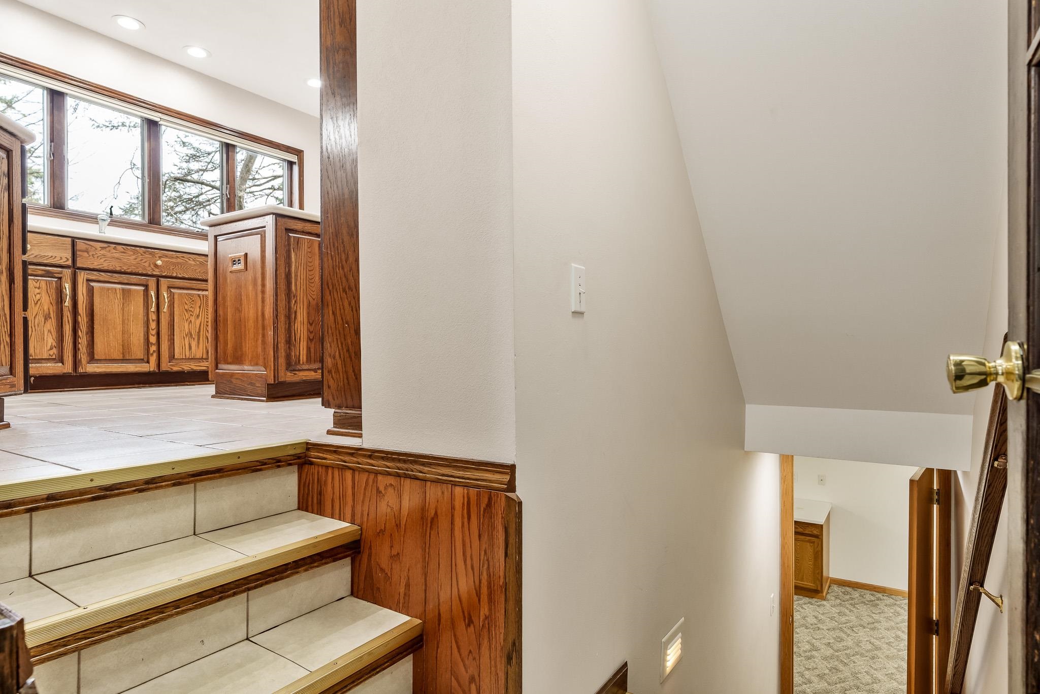 6641 North Kennedy Road Milton, WI 53563 - Photo 8 of 68