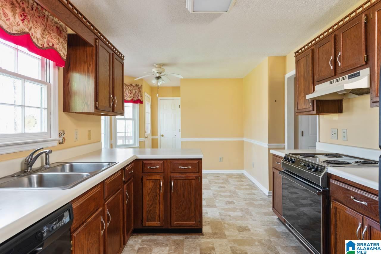 11 South Forty Road Alabaster, AL 35007 - Photo 19 of 37