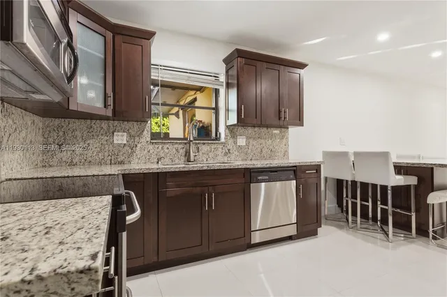 $3,200 | 16401 Southwest 100th Court, Miami, FL 33157