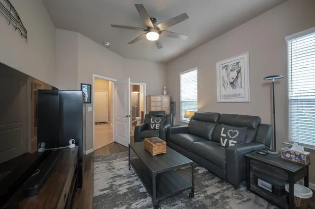 $789,000 | 1890 Hornet Avenue, Clovis, CA 93619