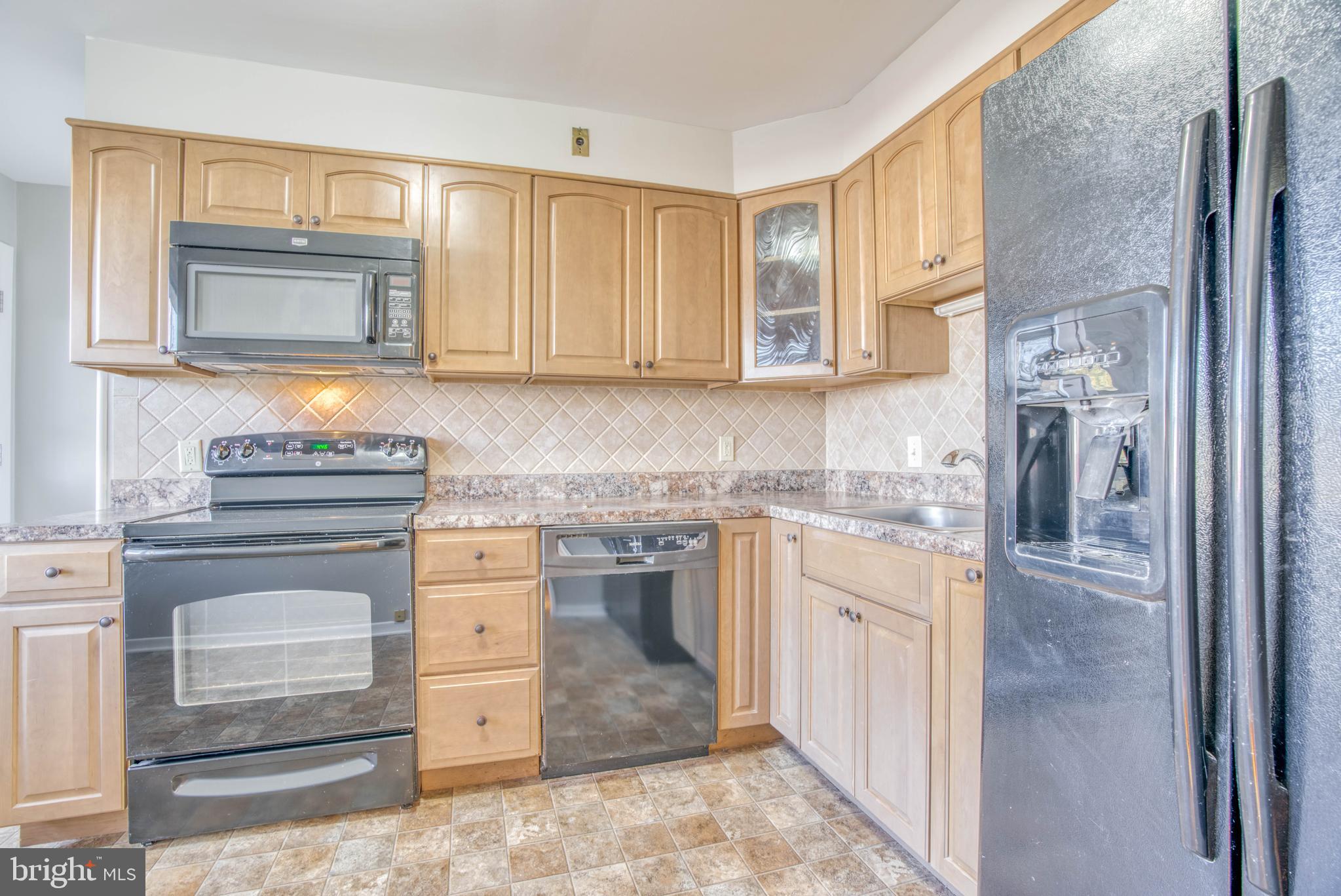 1811 Reuter Road Lutherville-Timonium, MD 21093 - Photo 13 of 37 All appliances included.