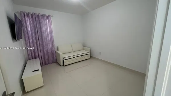 $4,500 | 3570 West 92nd Place, Hialeah, FL 33018