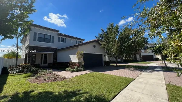 $4,500 | 3570 West 92nd Place, Hialeah, FL 33018