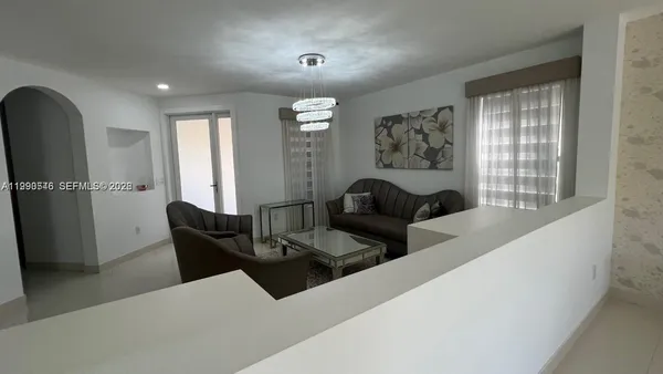 $4,500 | 3570 West 92nd Place, Hialeah, FL 33018