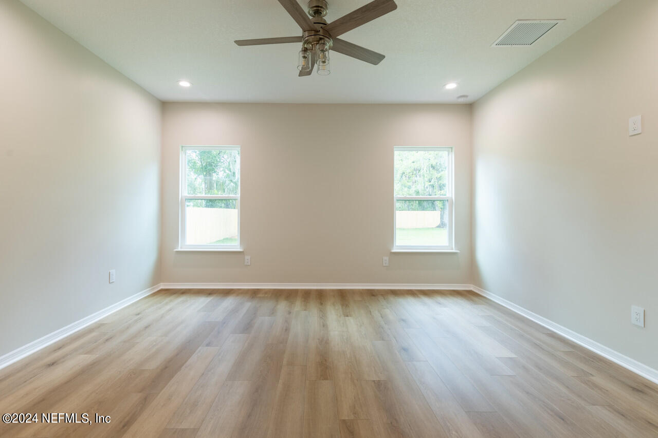 23 River Road Orange Park, FL 32073 - Photo 24 of 39 MASTER BR