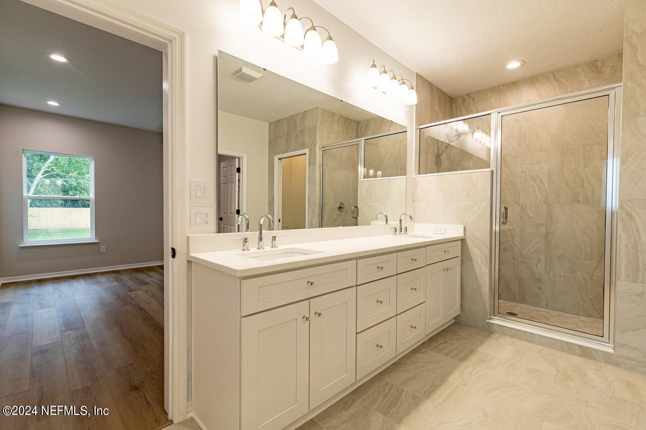23 River Road Orange Park, FL 32073 - Photo 28 of 39 MBA VANITY