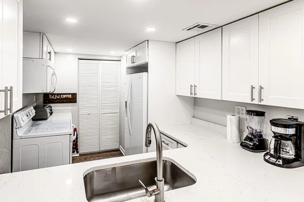 $405,000 | 20 Greenbrier Street, Unit 105, Marco Island, FL 34145