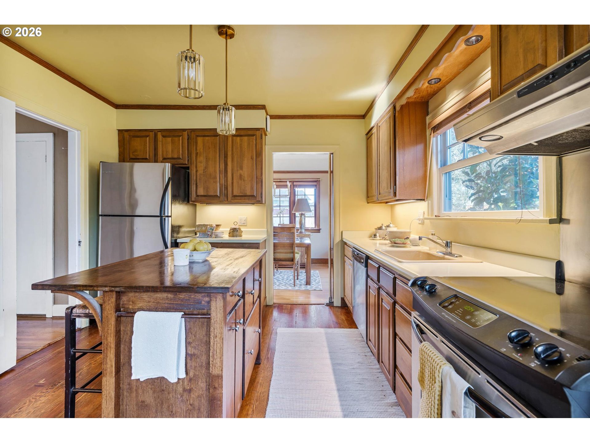 4721 Northeast Wasco Street Portland, OR 97213 - Photo 14 of 48