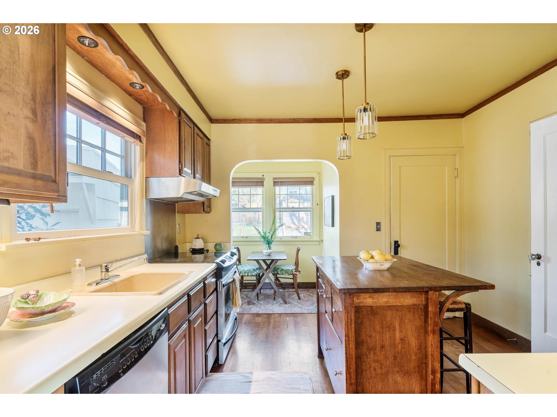 4721 Northeast Wasco Street Portland, OR 97213 - Photo 16 of 48