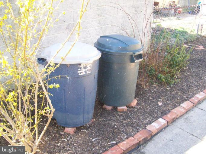 3505 Roland Avenue Baltimore, MD 21211 - Photo 14 of 18 Compost Cans
