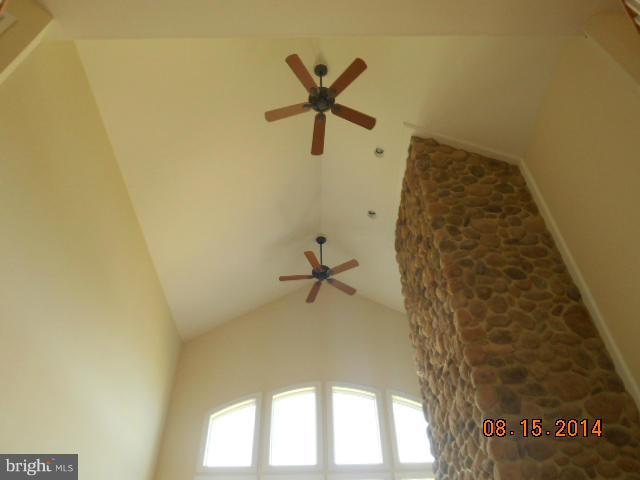 205 Cornfield Road Pasadena, MD 21122 - Photo 13 of 30 Interior (General)