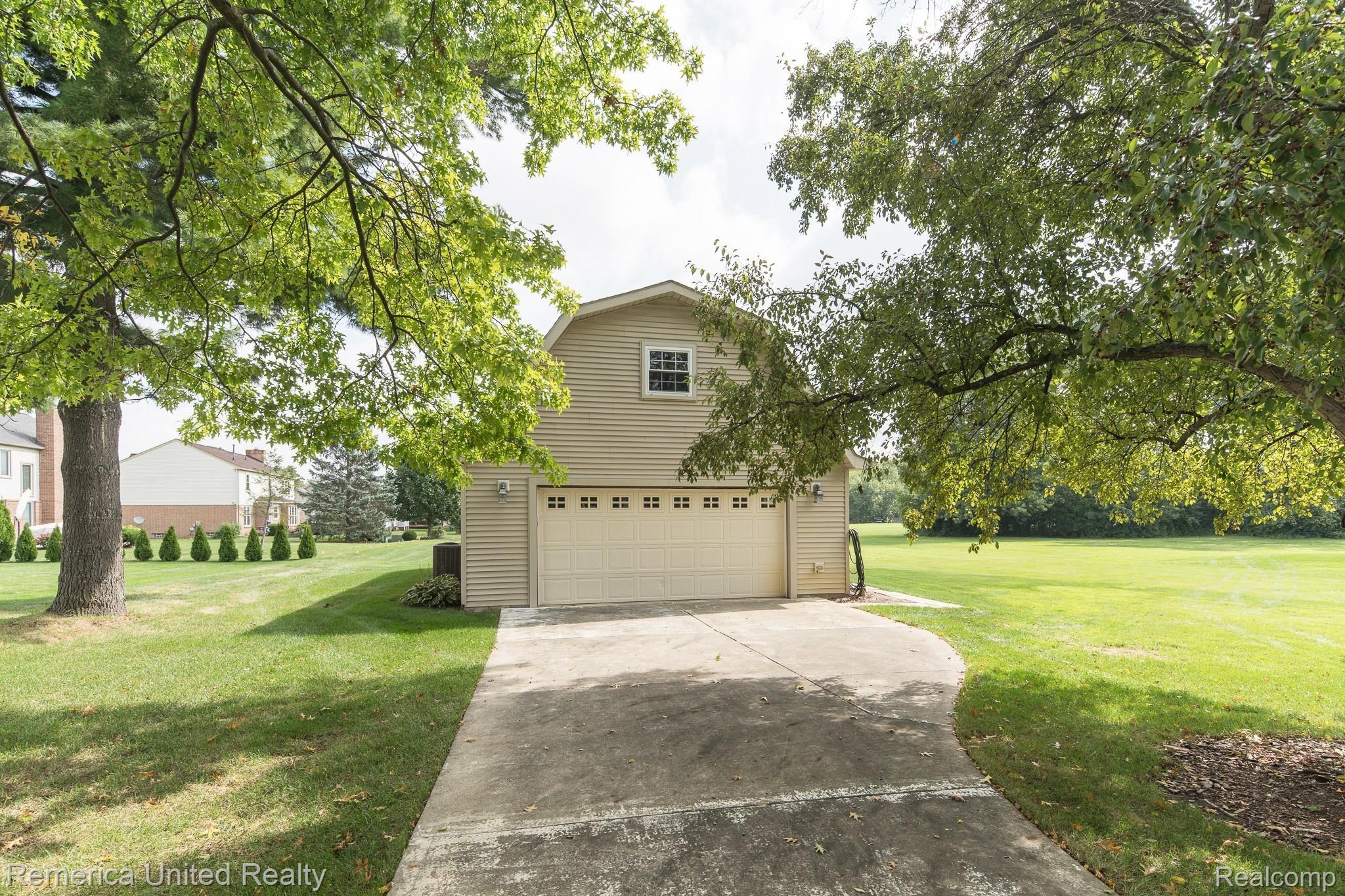 6120 North Beck Road Canton, MI 48187 - Photo 31 of 39 6120Beck-13.jpg