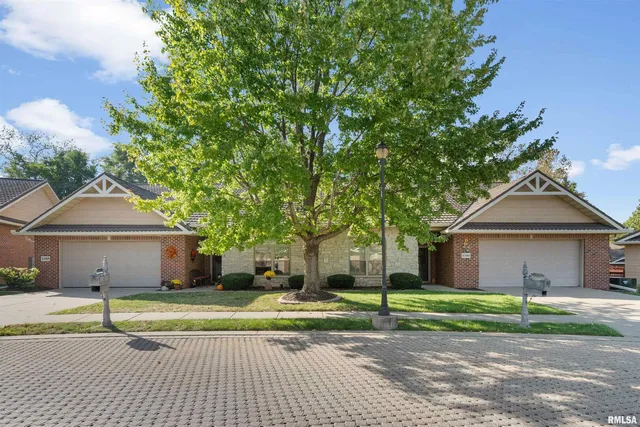 $305,000 | 1102 2nd Street, Moline, IL 61265