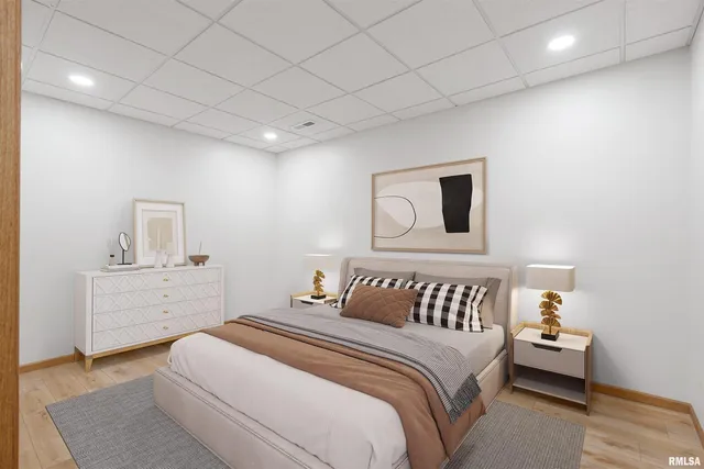 $305,000 | 1102 2nd Street, Moline, IL 61265