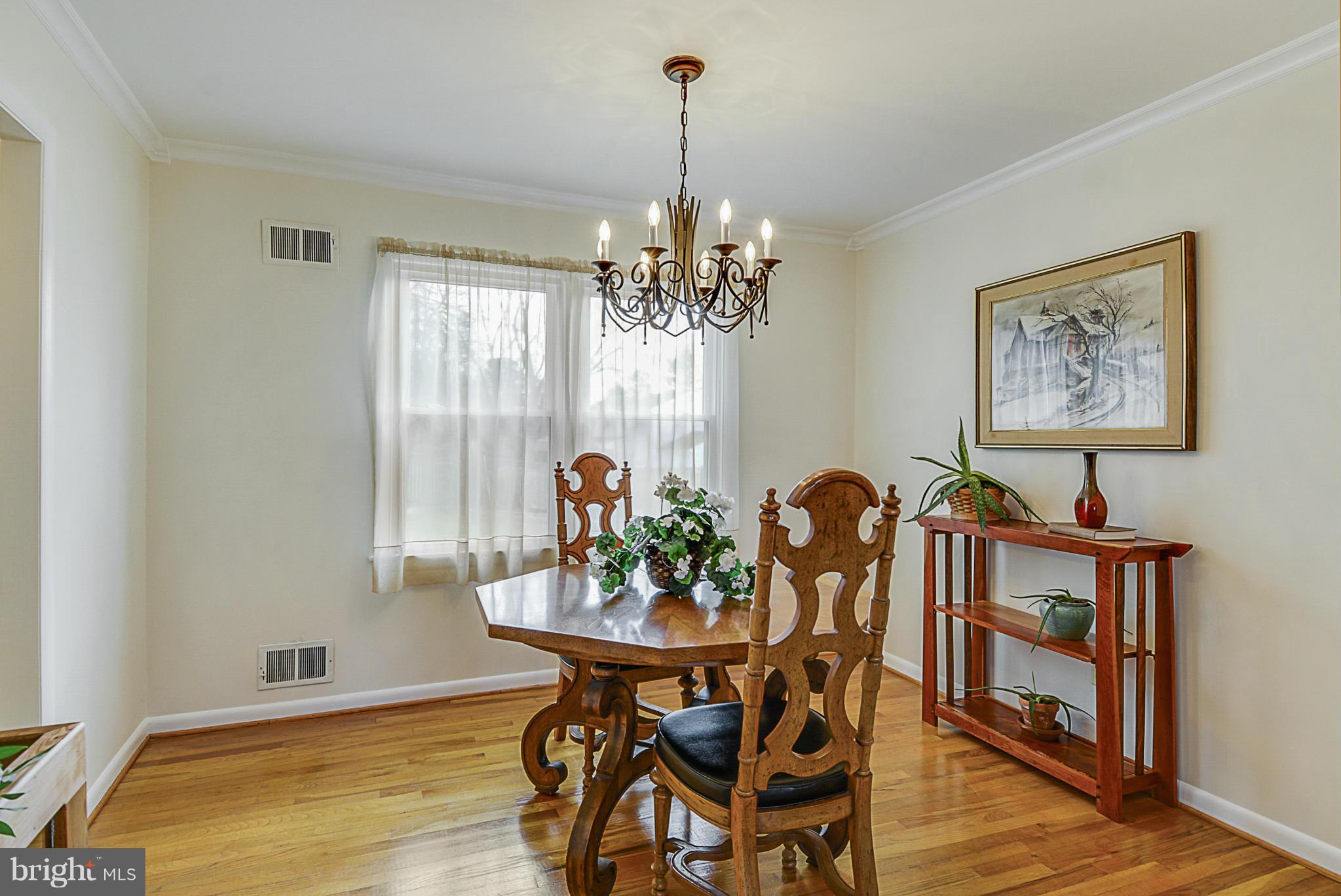 15709 Riding Stable Road Laurel, MD 20707 - Photo 3 of 30 Separate dining room