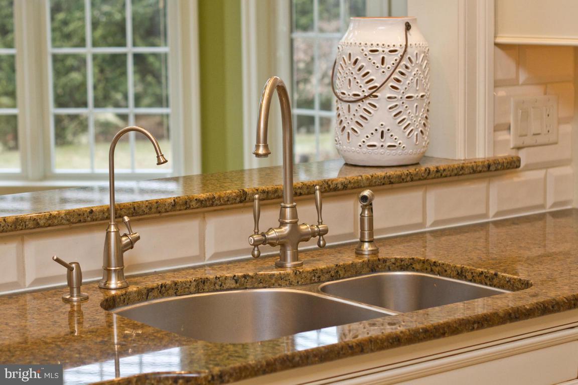 42 Ridgefield Drive Lancaster, PA 17602 - Photo 27 of 99 Gallery Image 27