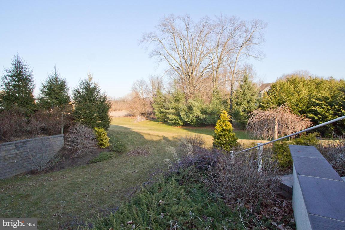 42 Ridgefield Drive Lancaster, PA 17602 - Photo 94 of 99 Gallery Image 94