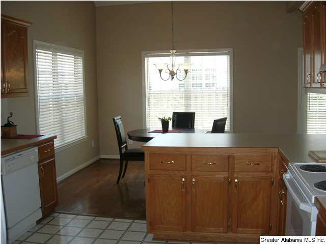 911 Jackson Circle Helena, AL 35080 - Photo 5 of 13