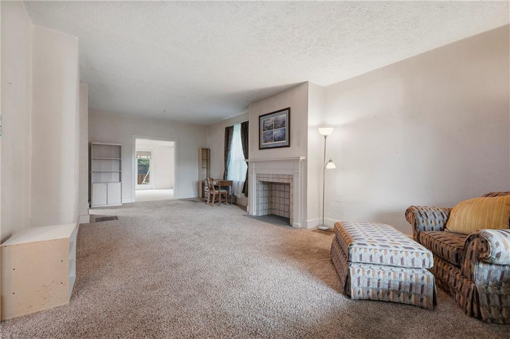 709 Short Street Irwin, PA 15642 - Photo 7 of 29 Gallery Image 7