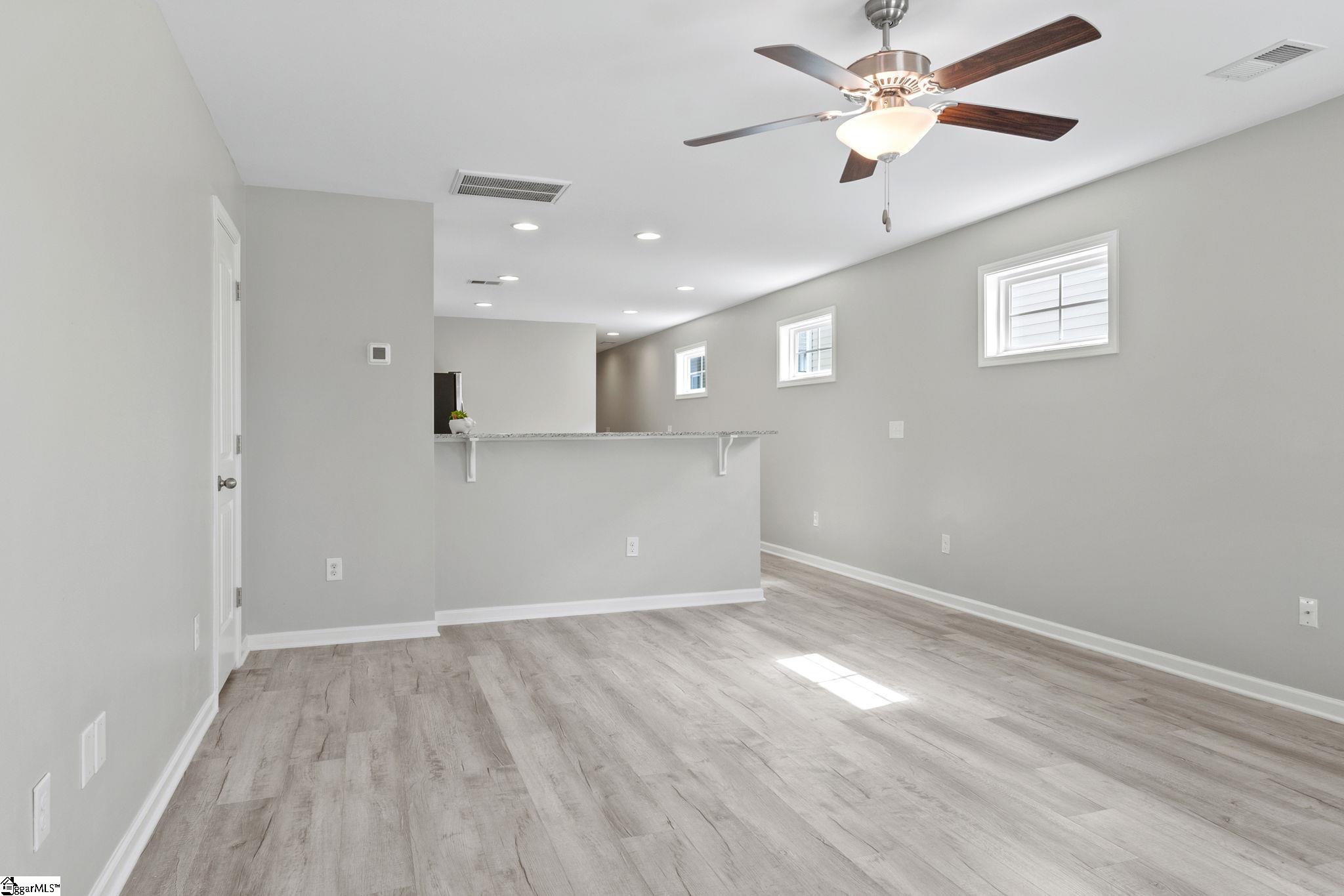 207 Royal Way Pendleton, SC 29670 - Photo 4 of 26