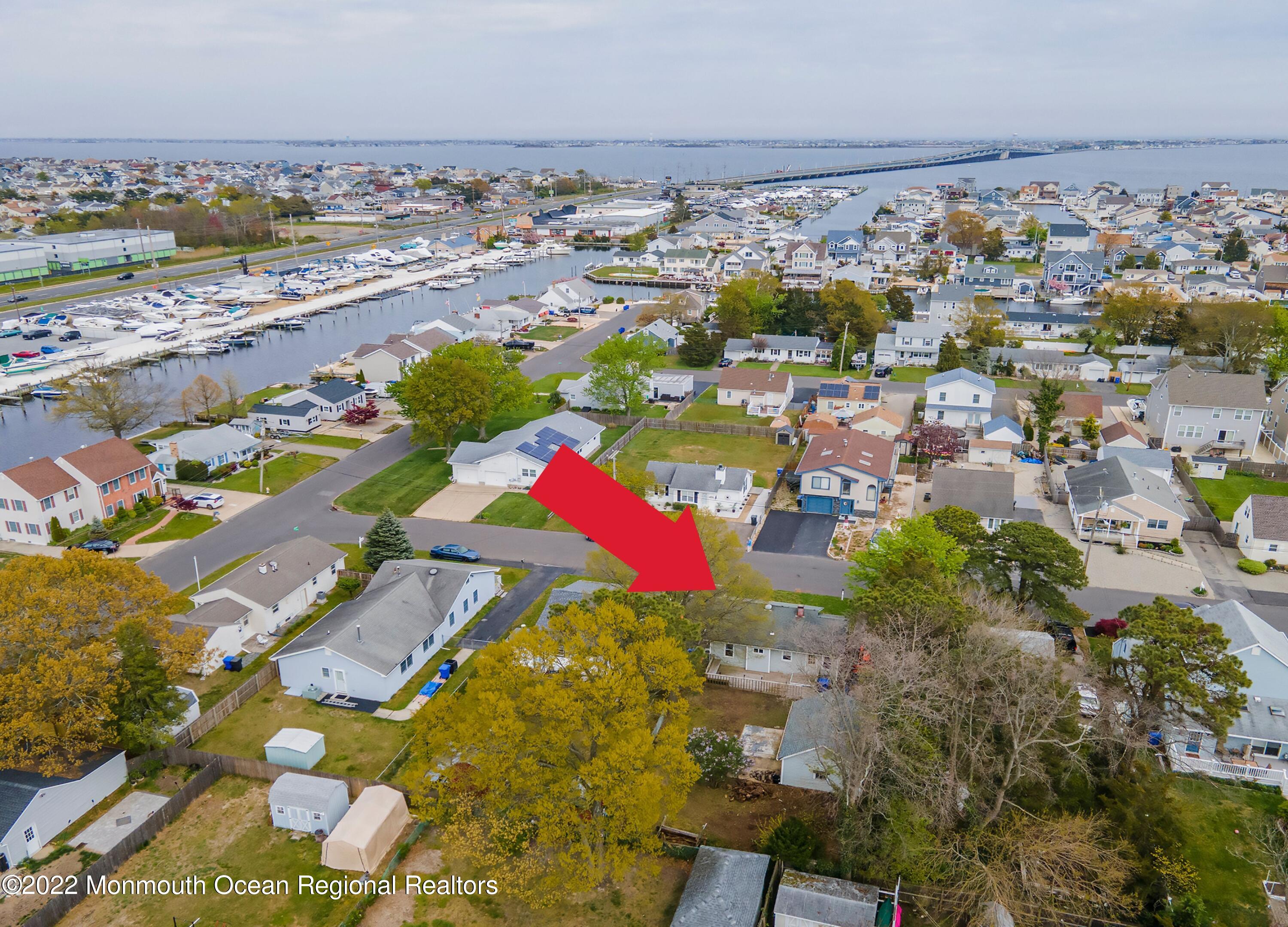 106 Grover Road Toms River, NJ 08753 - Photo 3 of 26 3