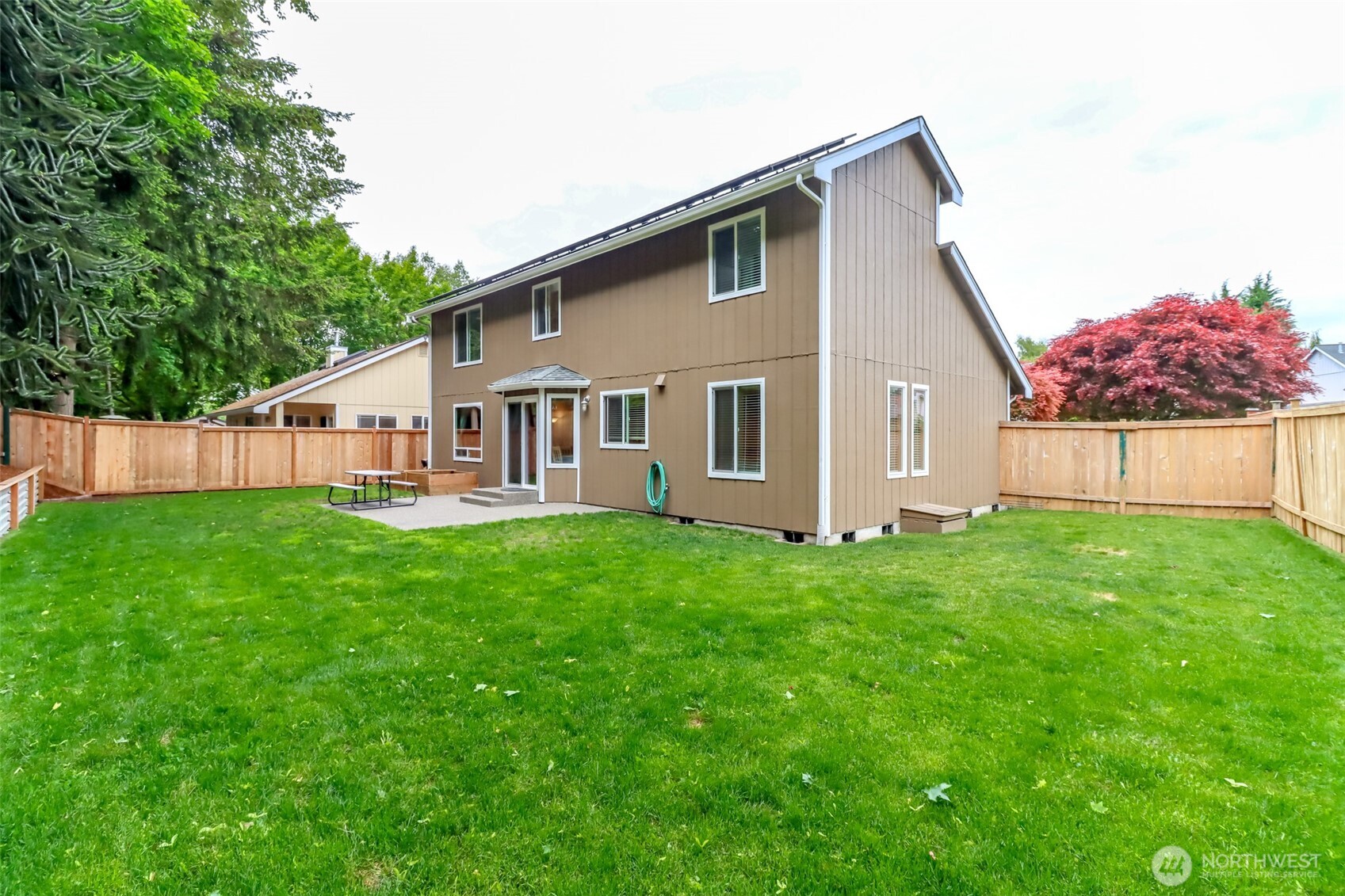 5475 Park Pl Loop Southeast Lacey, WA 98503 - Photo 34 of 40 a view of a house with backyard and garden