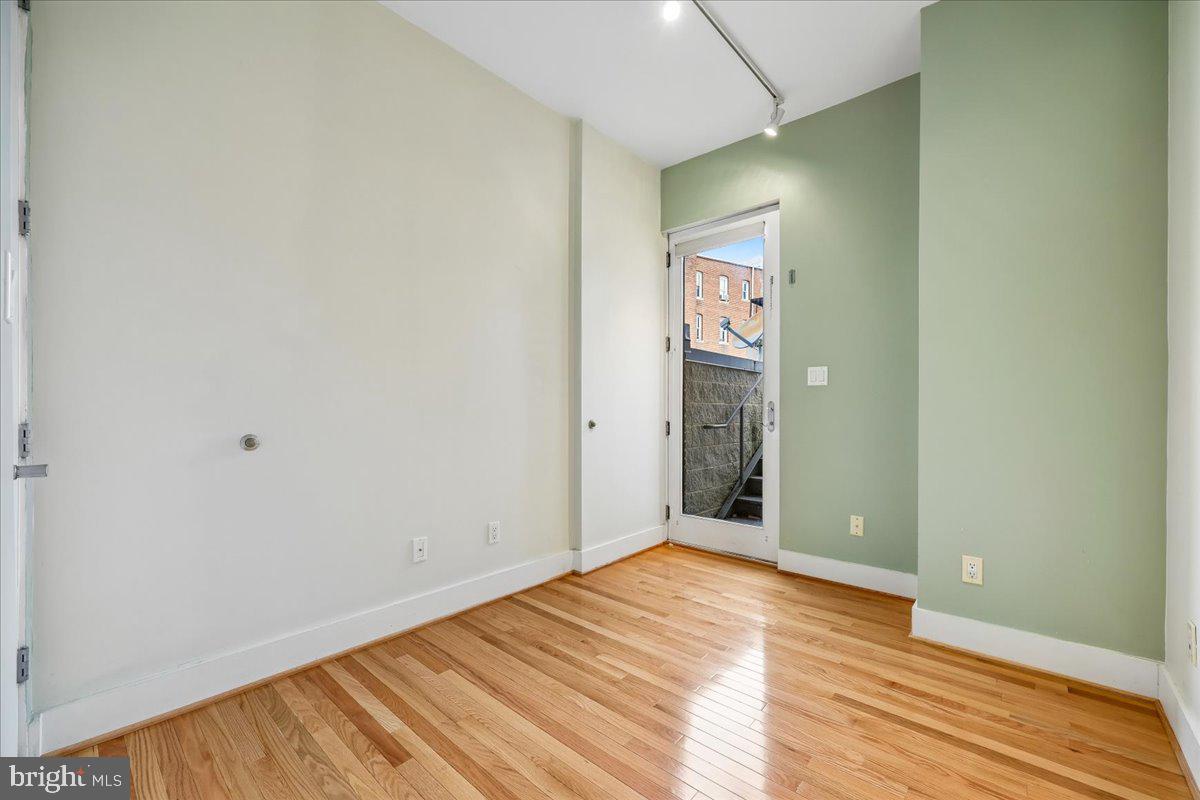 1819 Belmont Road Northwest, Unit 4 Washington, DC 20009 - Photo 22 of 67 Gallery Image 22