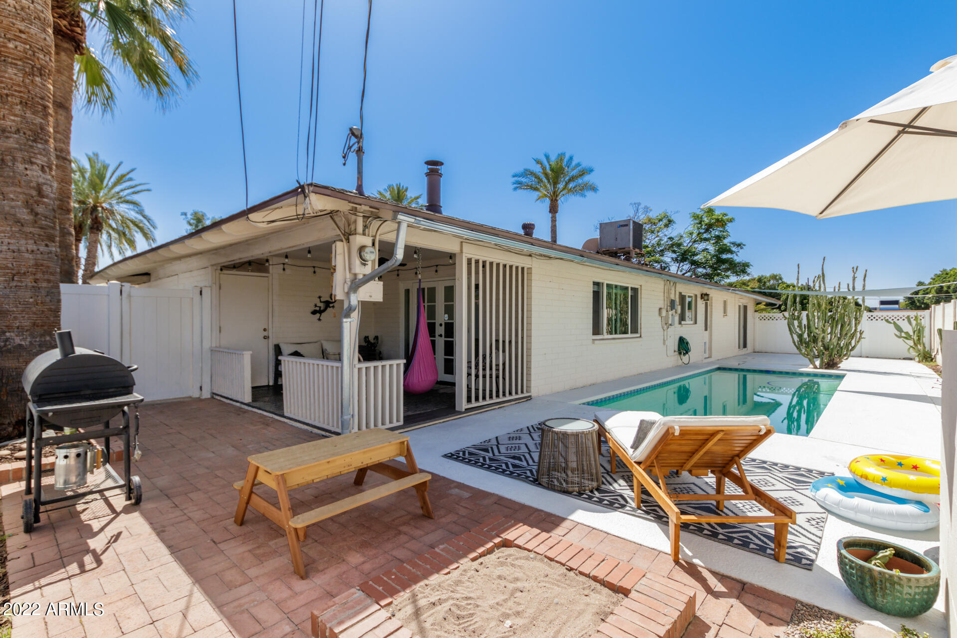 1646 East Rovey Avenue Phoenix, AZ 85016 - Photo 2 of 26 50- Rovey