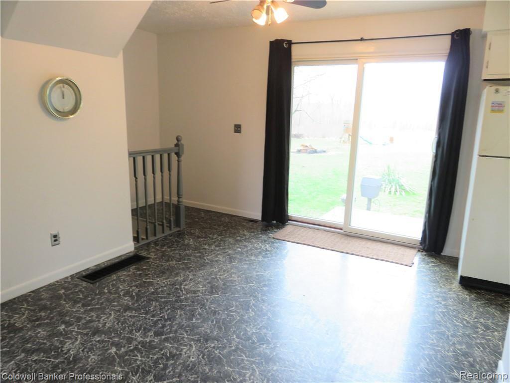 104 East Church Road Morrice, MI 48857 - Photo 4 of 20 4 104 Dining room.JPG