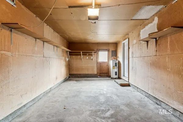 $799,000 | 2105 Airport Avenue, Caldwell, ID 83605