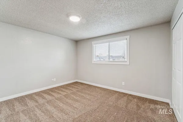 $799,000 | 2105 Airport Avenue, Caldwell, ID 83605