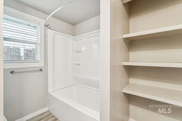 $799,000 | 2105 Airport Avenue, Caldwell, ID 83605